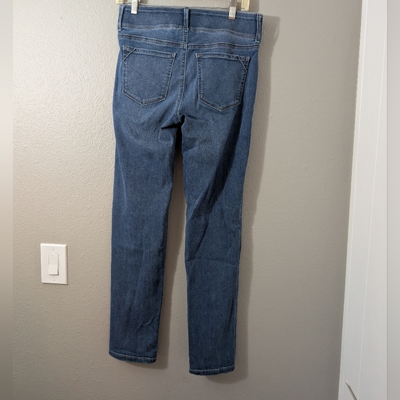 Apt. 9 Women's Straight Jeans in Denim Blue - Picture 2 of 4